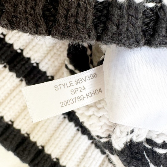 J. CREW Heritage Cotton Rollneck Sweater Stripe Ivory Black Small NWT - Picture 9 of 9